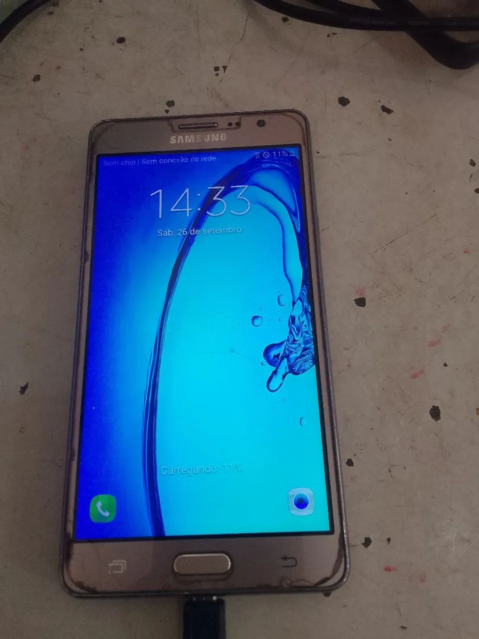 Vendo celular Samsung on 7 - Foto 5