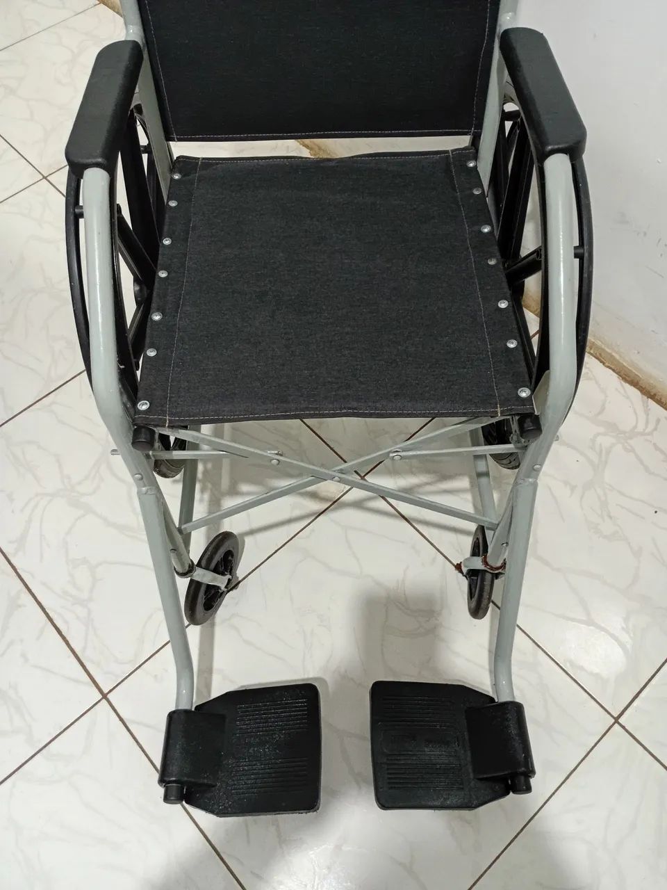 Cadeira de rodas  - Foto 3