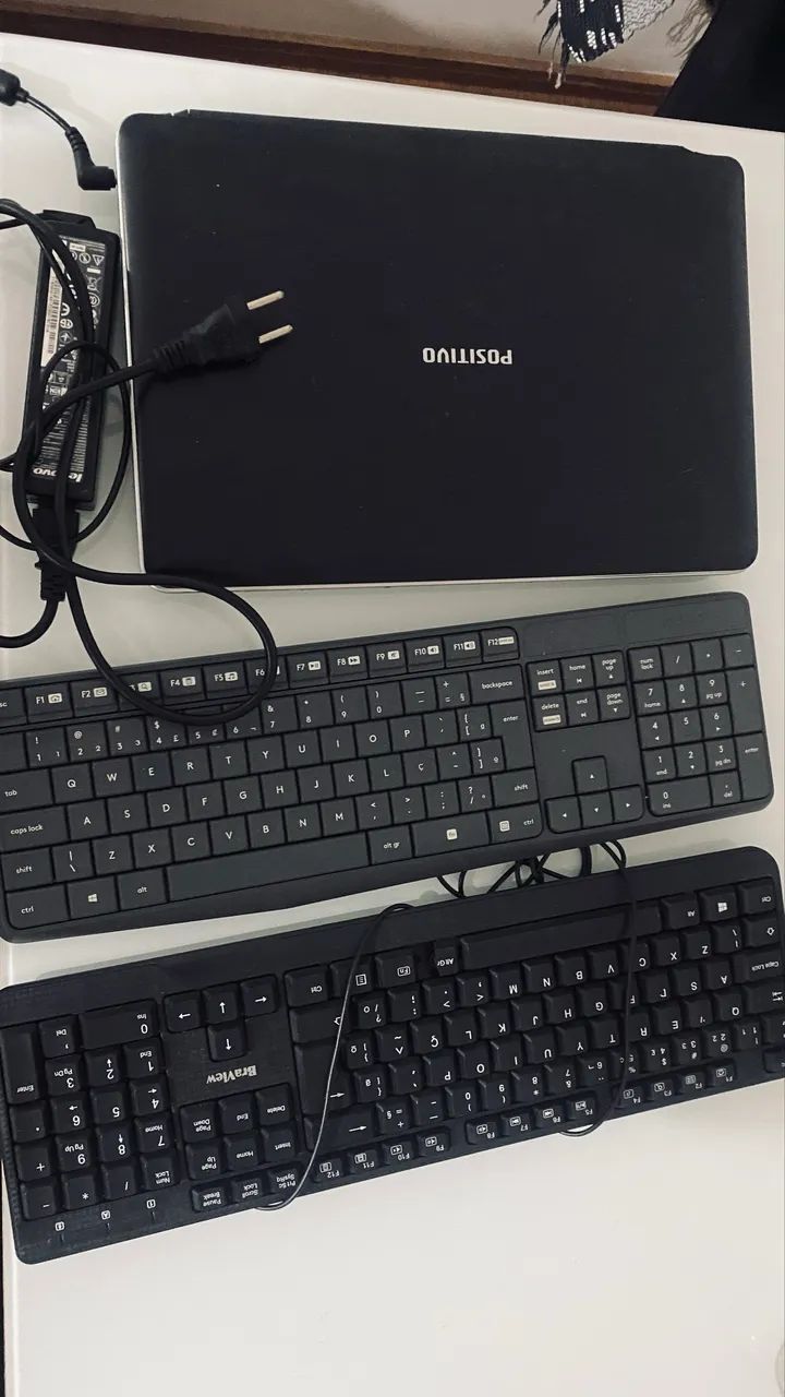Notebook Positivo Premium i5 - Funcionando | Teclado com defeito + acessórios - Foto 2