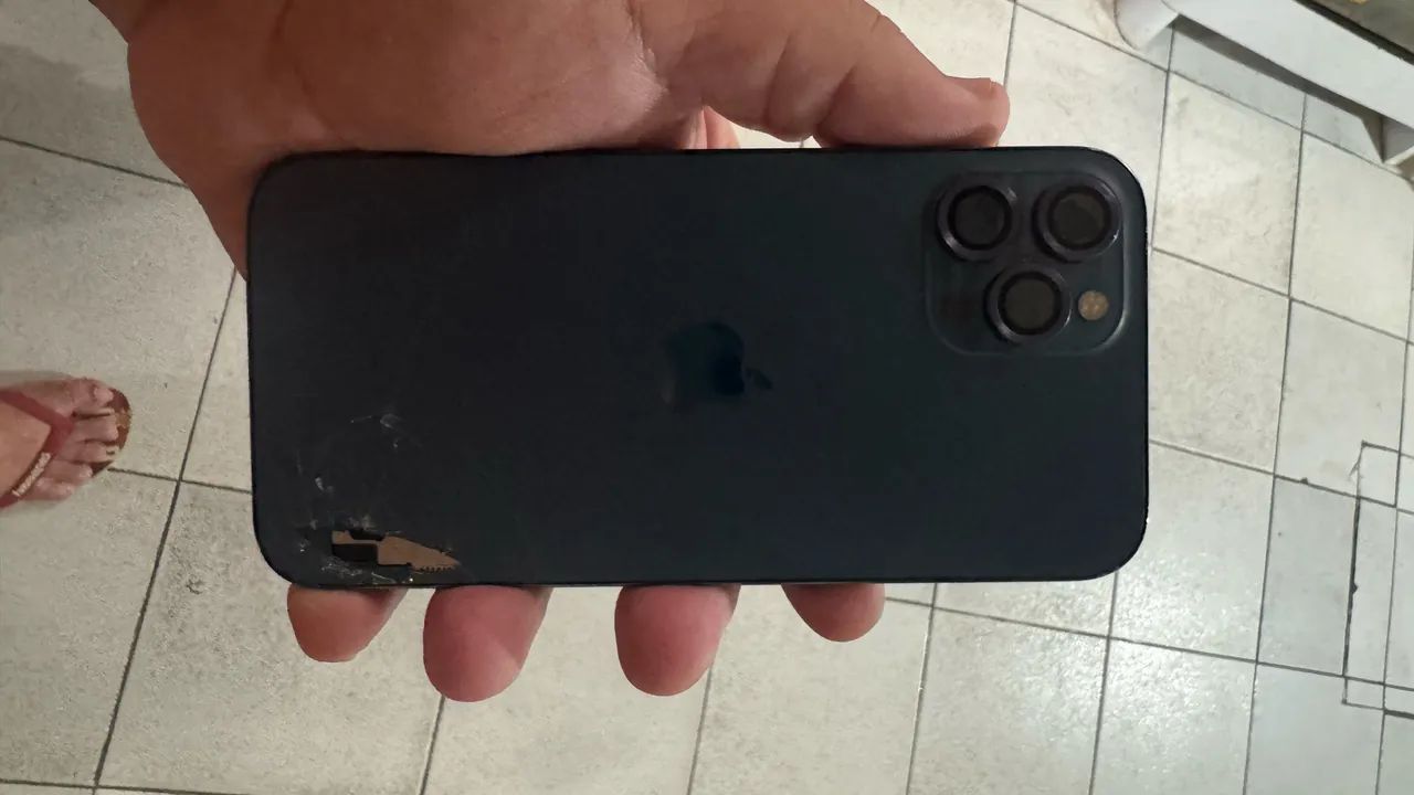 iPhone 12 Pro Max - Foto 2