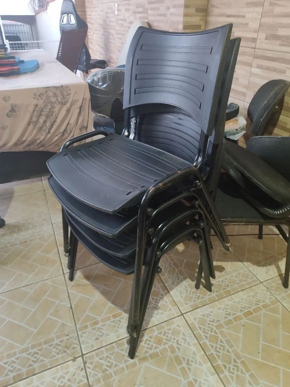 Cadeiras fixas para escritório  - Foto 4