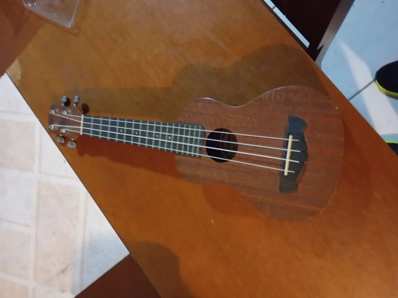 Vendo ukulele em bom estado - Foto 3