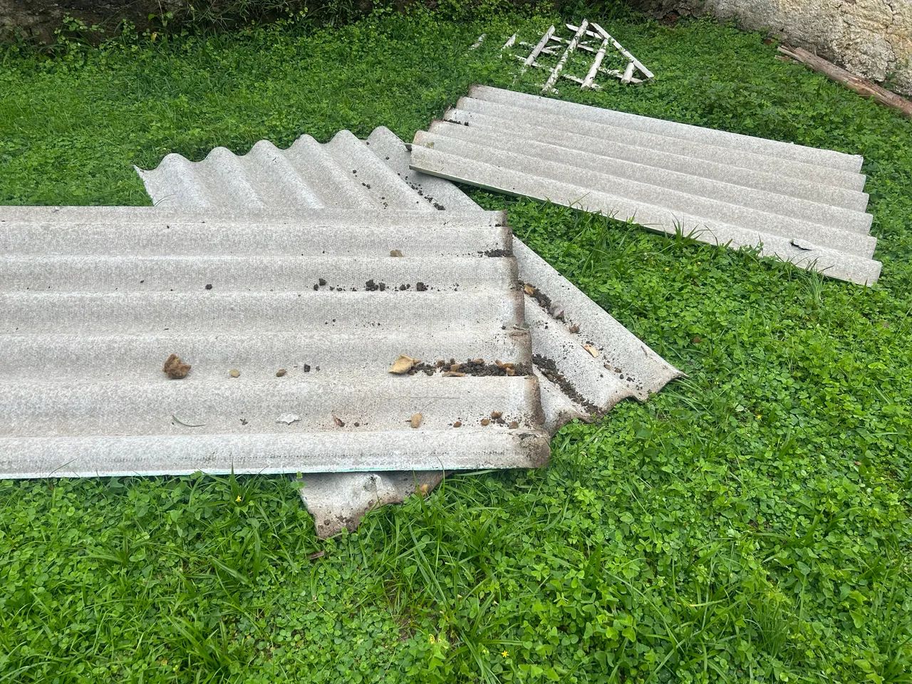 9 telhas de fibrocimento usadas - lote - Foto 2