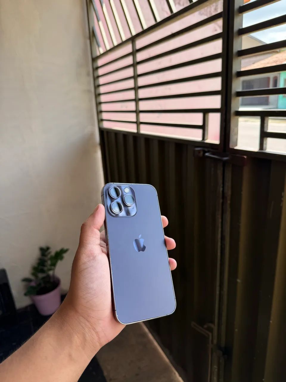 iPhone 14 Pro Max 256gb - Celulares e Smartphones - Cristo