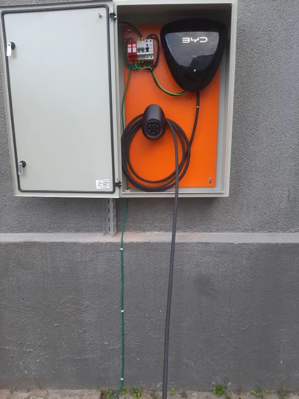 Instalação de corregadores de carros elétricos. - Foto 3