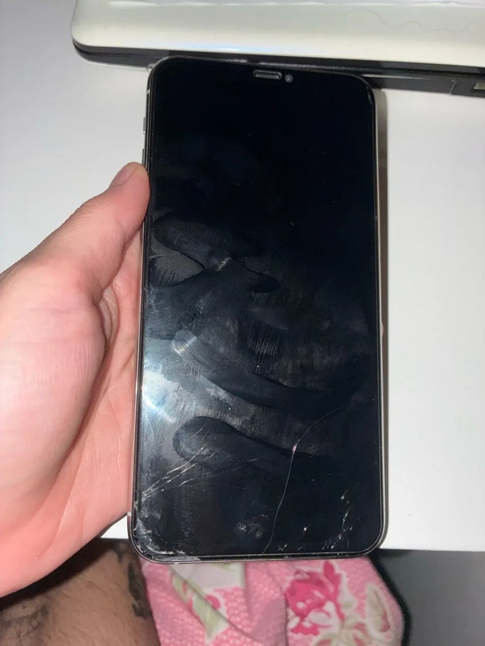 vendo ou troco iphone 11 pro max (leia a legenda)  - Foto 2