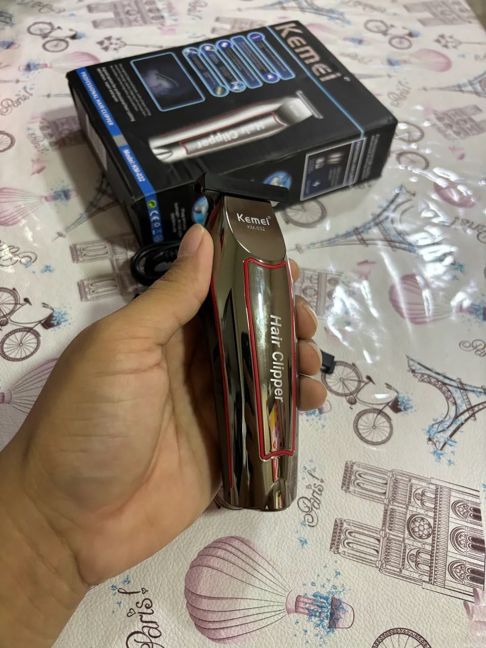 Maquina de Barbear e Cortar Cabelo Barba Profissional Kemei Km-032 - Foto 3