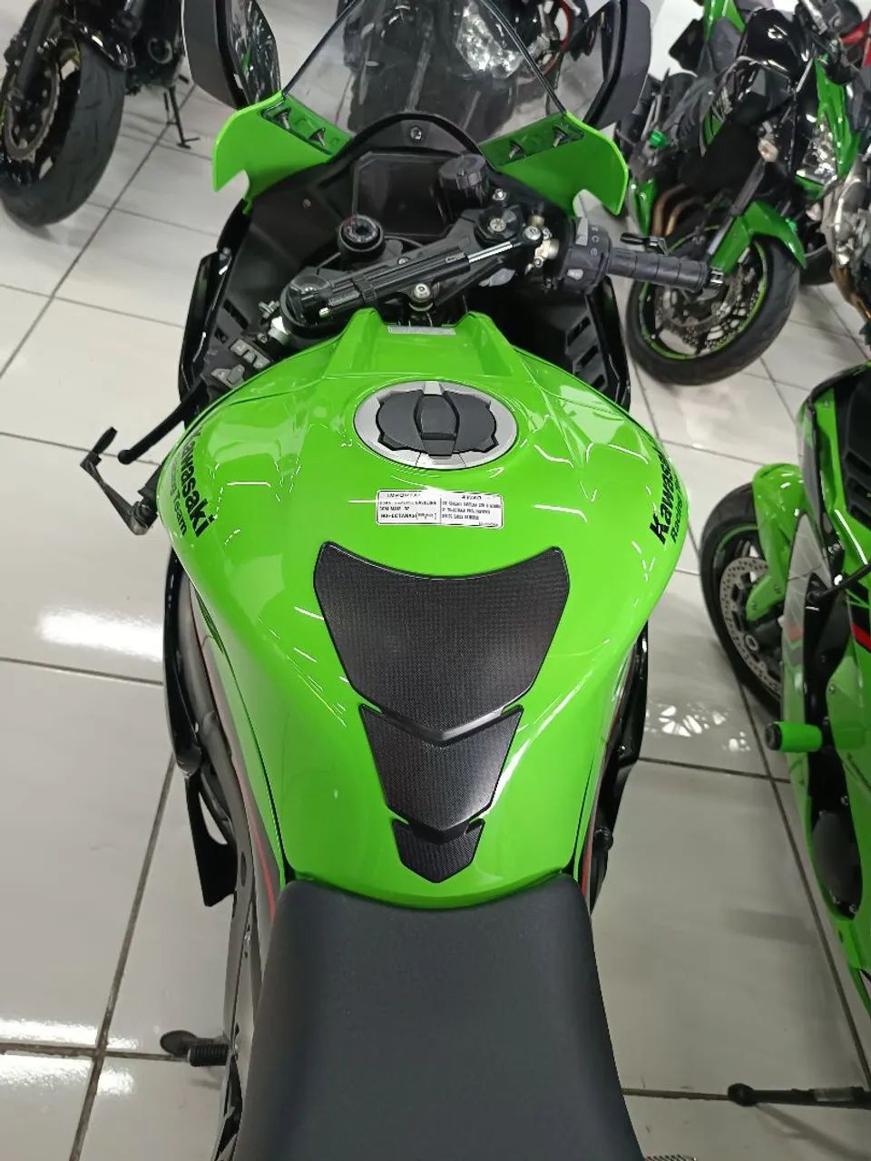 鯉　１０尾 Kawasaki Zx-10/ Zx-10r 1000cc 2014 - 1471808841 | OLX