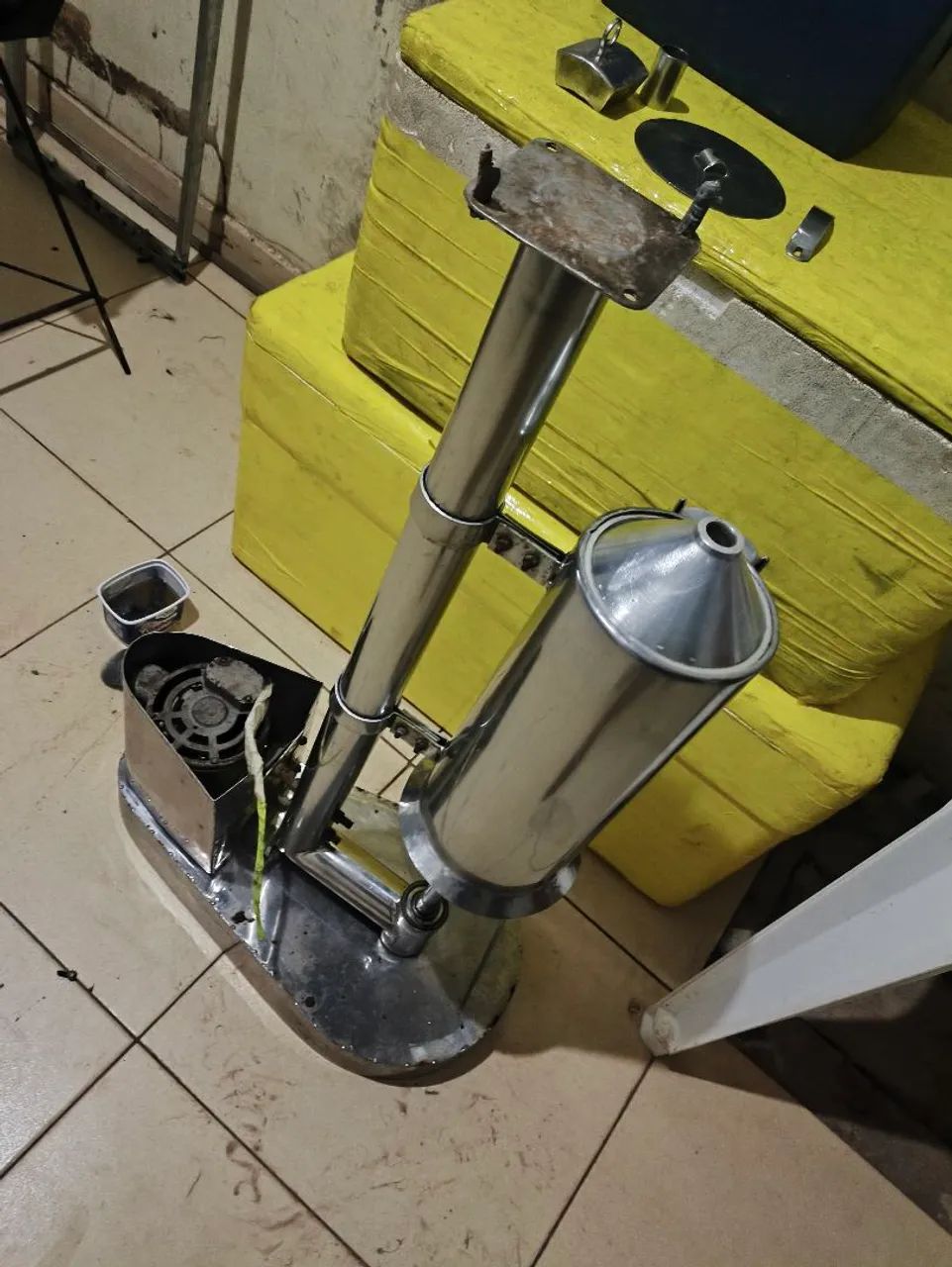 Vendo um batedeira de açaí  - Foto 2