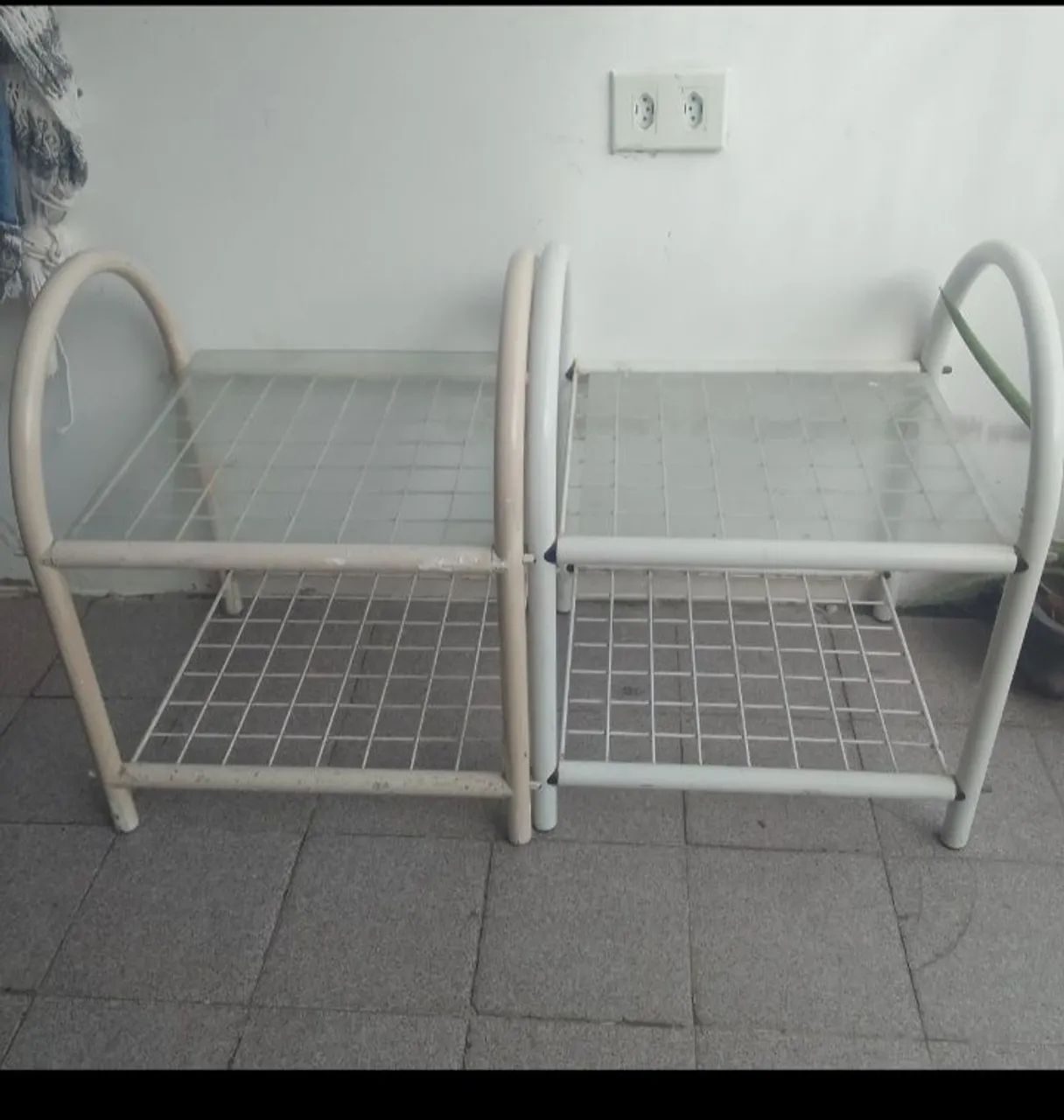 2 criados de vidro - Foto 2