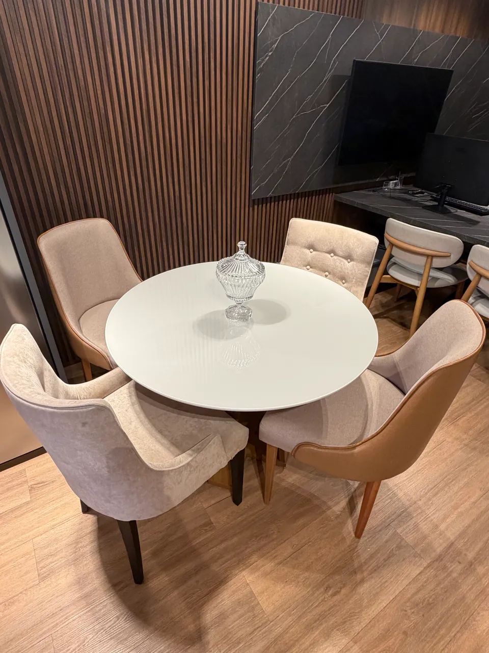 Mesa de jantar nova  - Foto 5