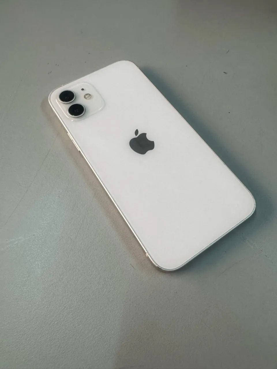 iPhone 12  - Foto 2