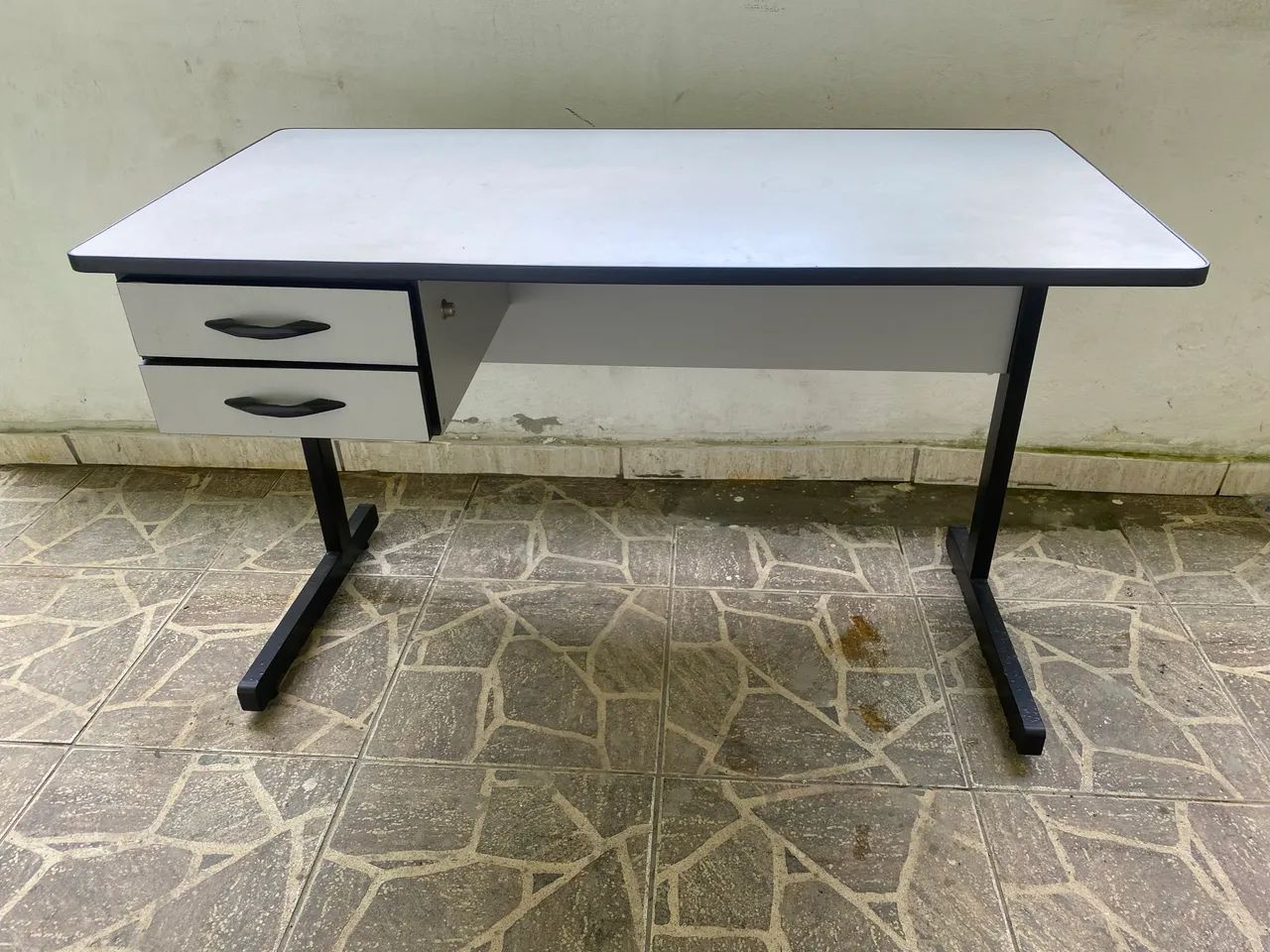 Mesa de computador 435654434656757761