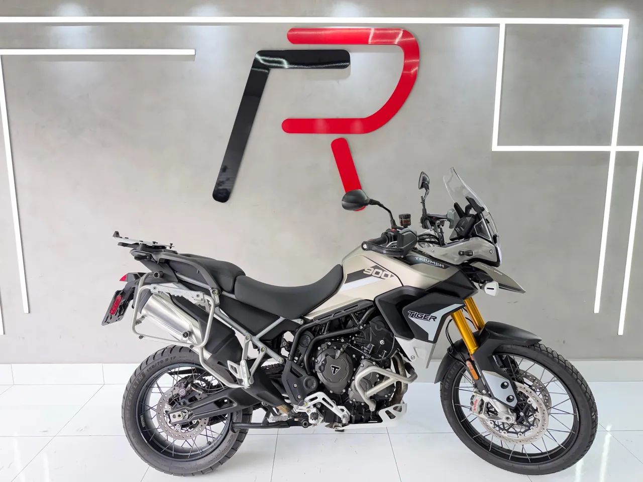 Tiger 900 Rally Pro  ANO 2023  - Foto 4