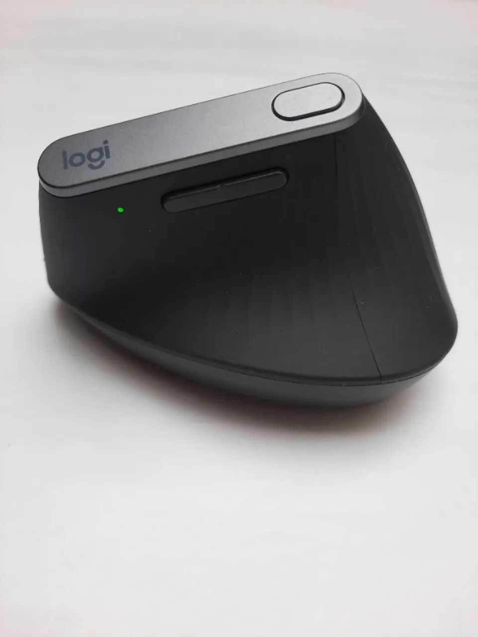 Mouse Logitech ergo MX Vertical seminovo! - Foto 4