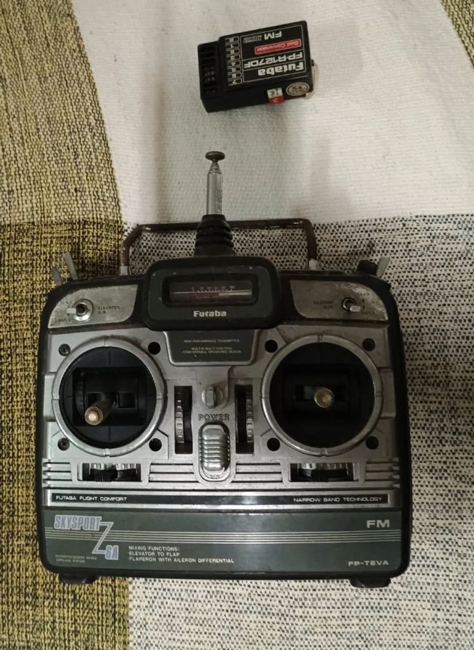 Rádio Aeromodelo (com receptor) - Foto 4