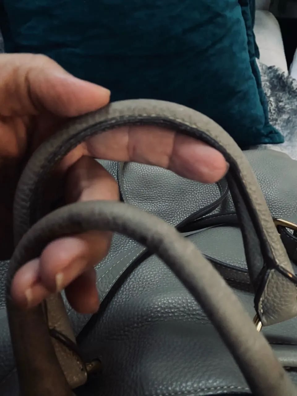 Bolsa Tote Prada Vitello Daino na cor cinza .  - Foto 5