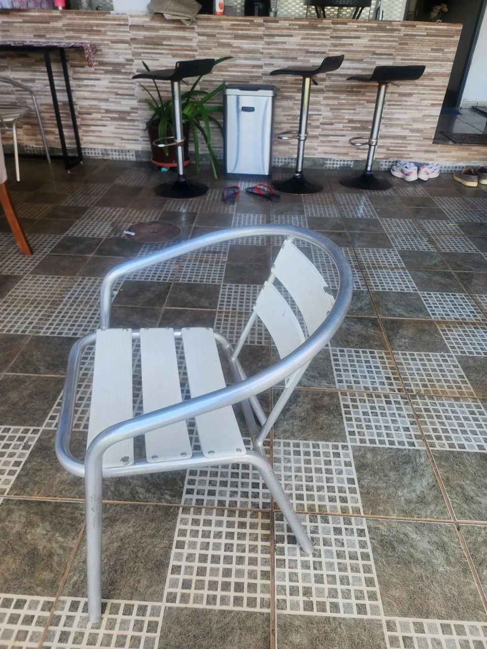 Vende-se 4 Cadeiras de alumínio