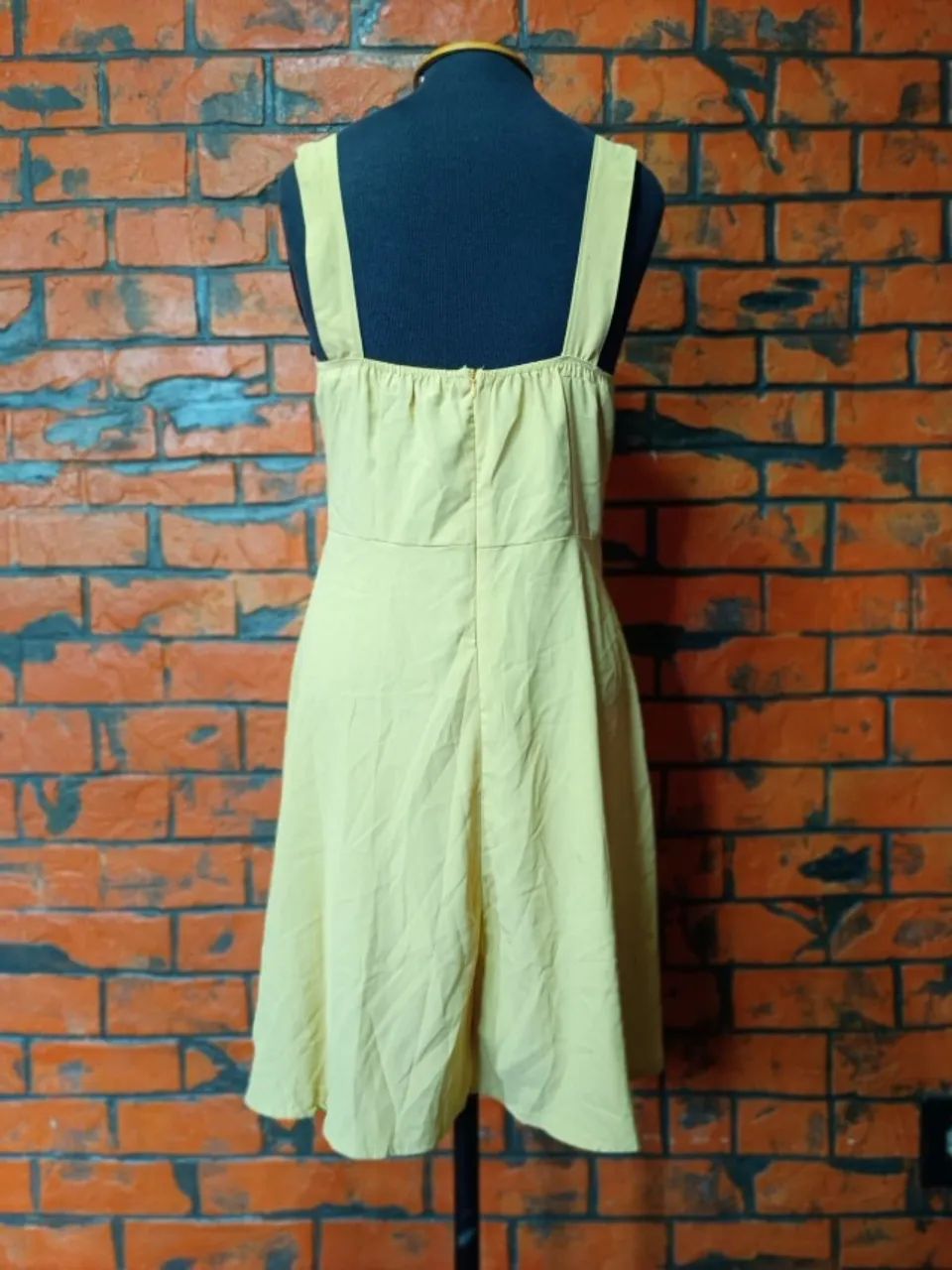 Vestidos, saias e blusinhas no precinho. - Foto 4