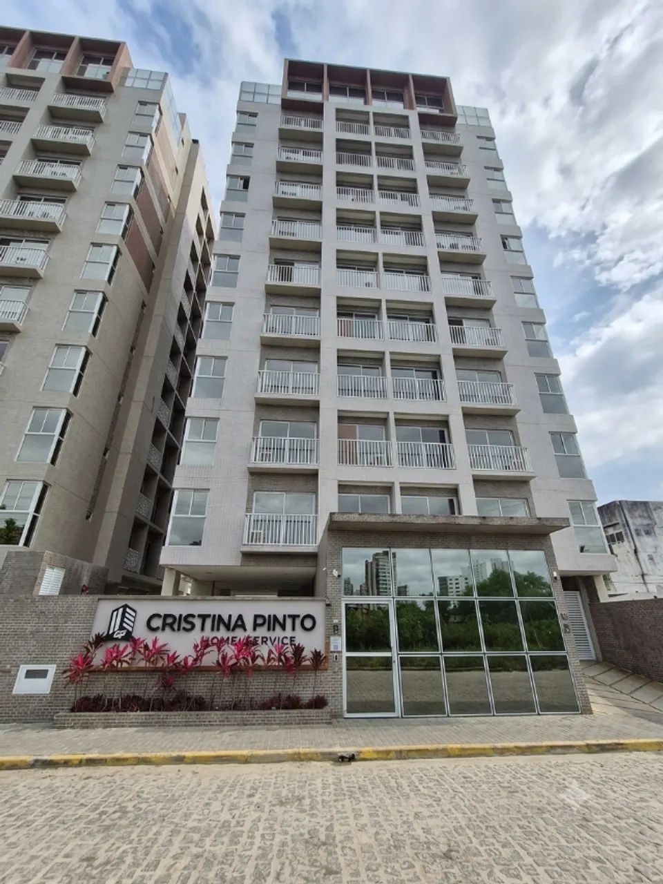 Apartamento Mobiliado no Catolé (1 e 2 Qts)  Lazer Completo