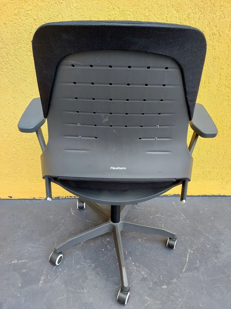 Cadeira escritorio flexform  - Foto 4