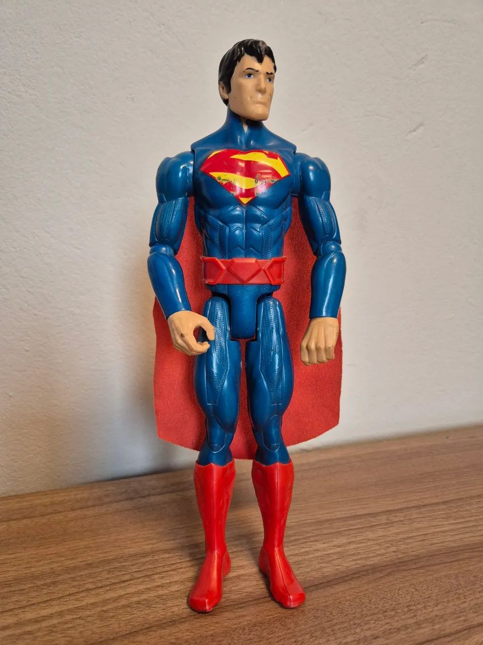 Boneco Original Super Man DC Comics da Mattel, 30cm, sem caixa original  (usado).