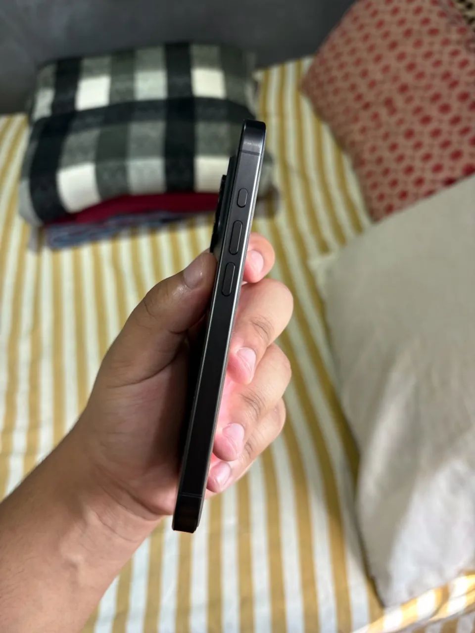 IPHONE 15 PRO - 128GB - 82% - Foto 4
