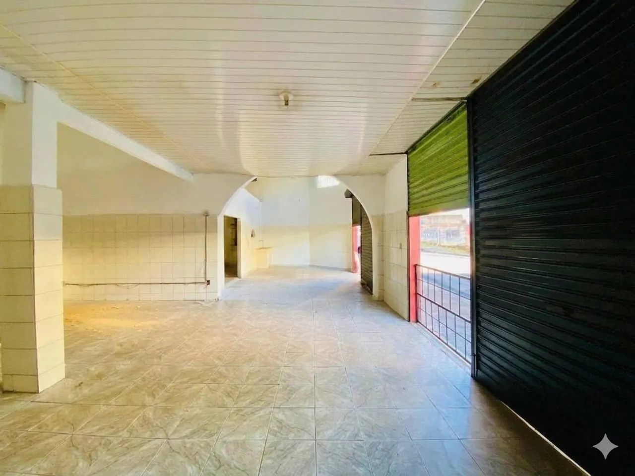 Loja Comercial para Alugar no Santa Helena | 115m² | Esquina - Foto 4