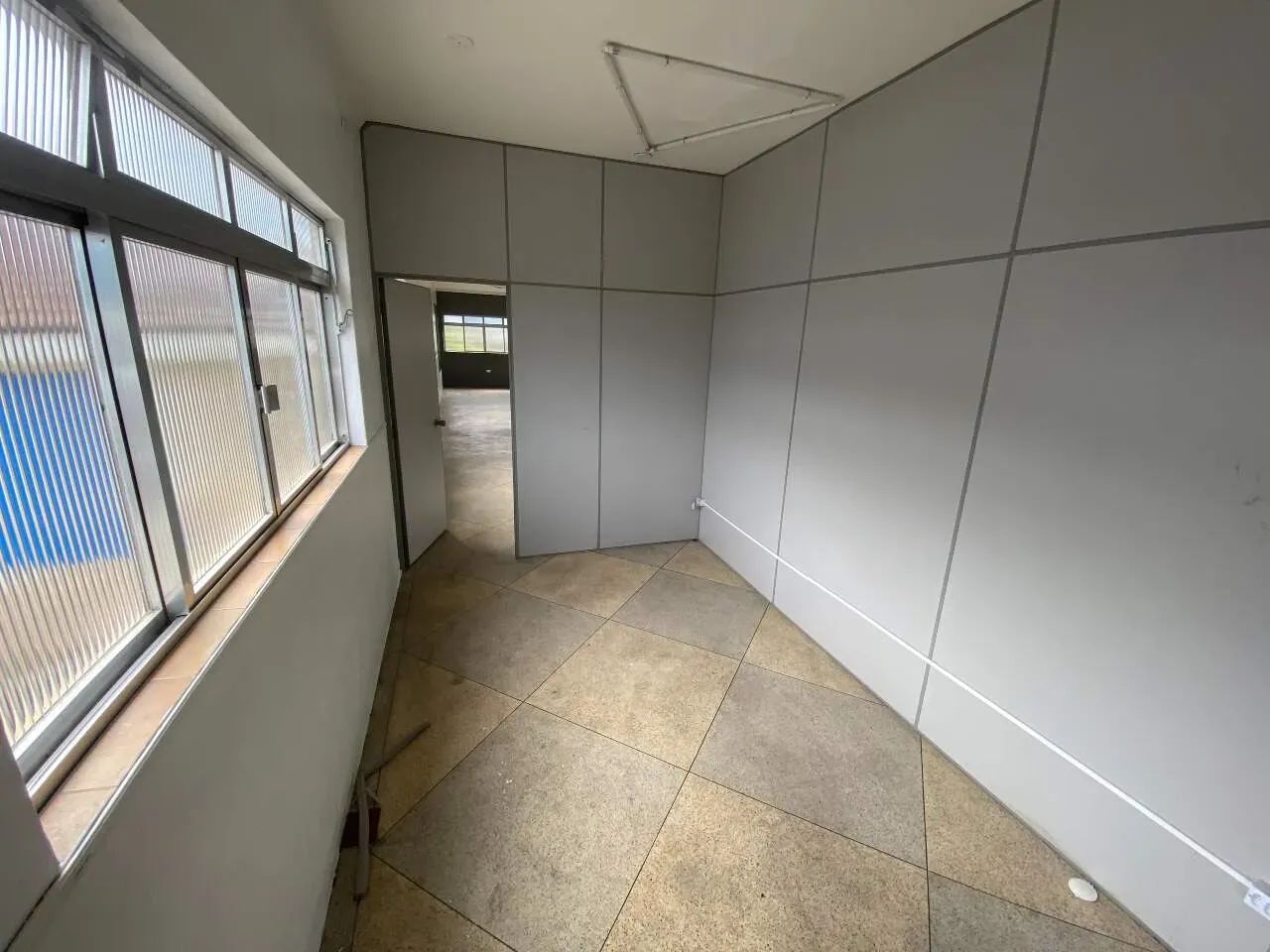 SALA COMERCIAL PARTE ALTA - SÃO JORGE - Foto 4