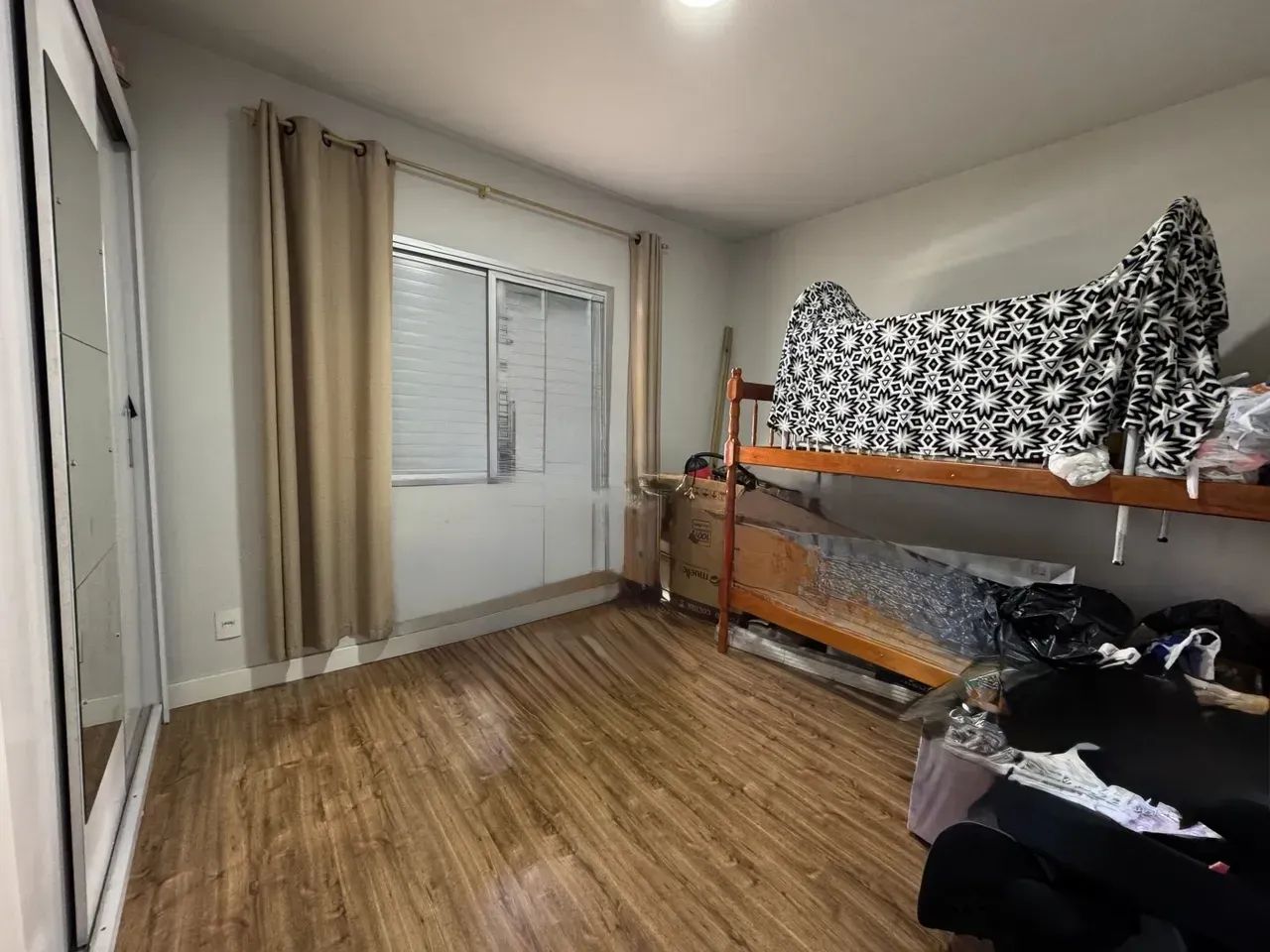 Amplo Apartamento 3 quartos + Dependência no Centro de Criciúma - Foto 5