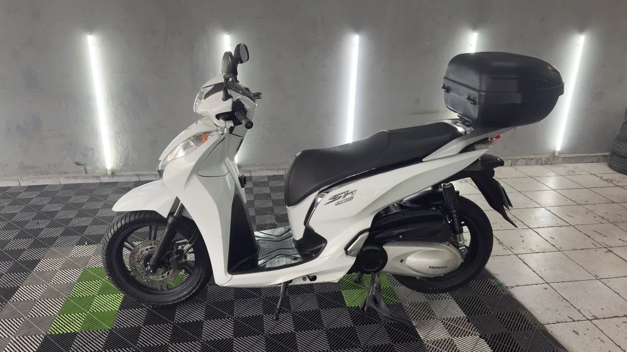 Honda SH300i
