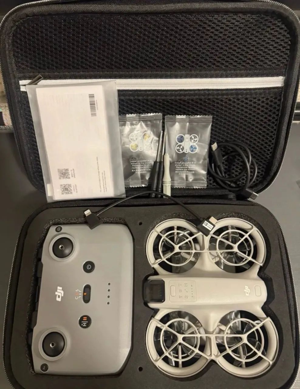 DJI NEO + Combo 