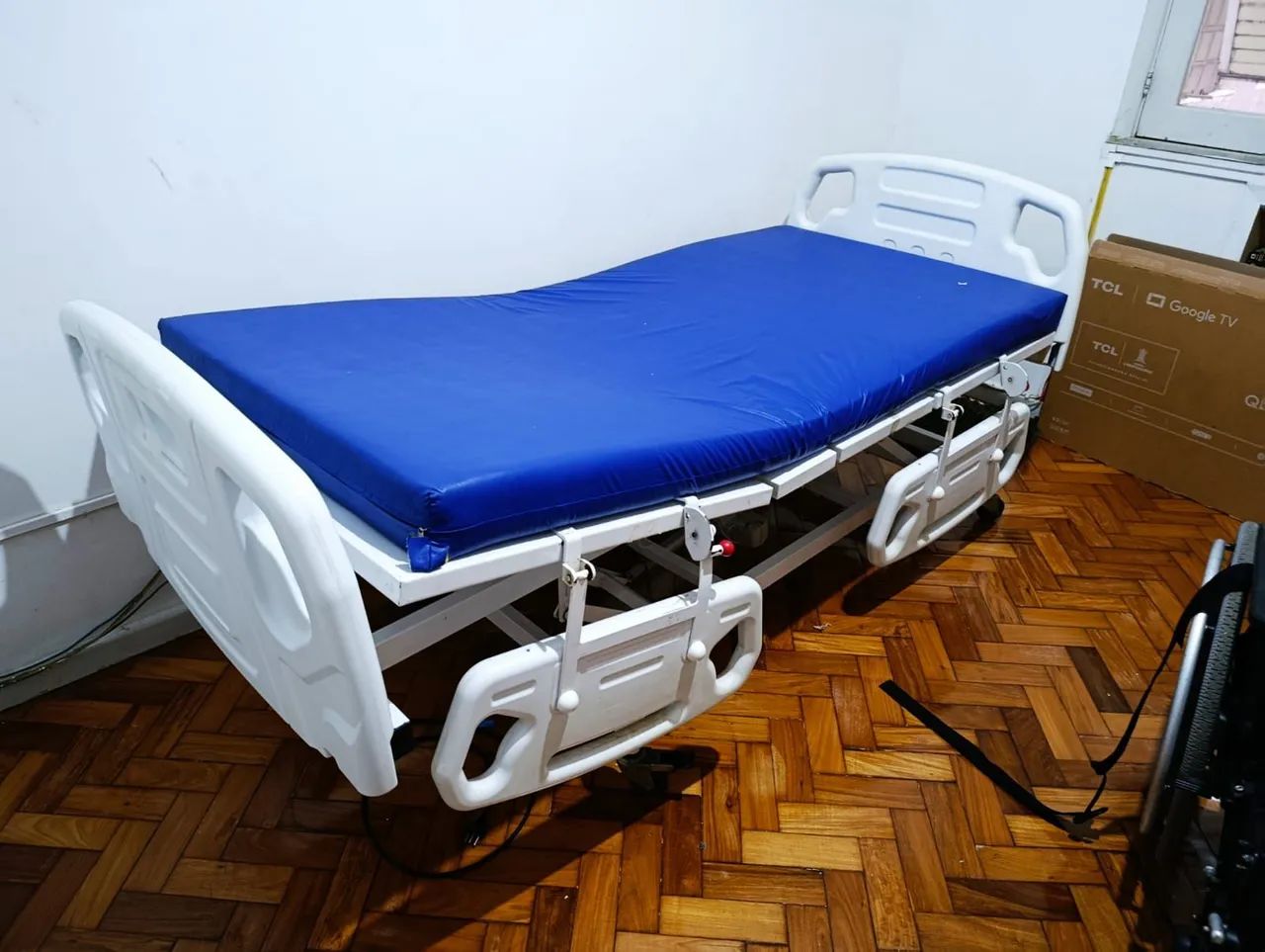 Cama hospitalar elétrica Dellamed DX3 - Foto 5