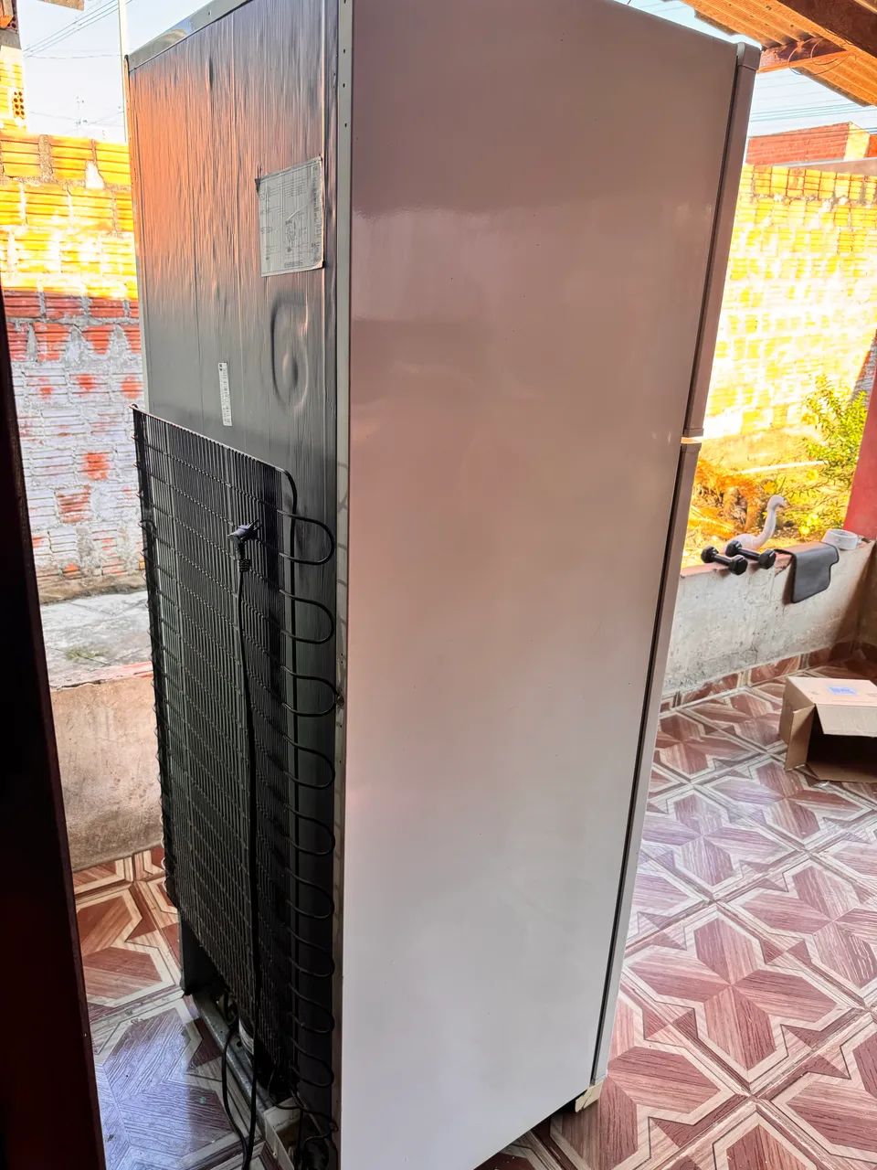 Vendo uma geladeira Electrolux  - Foto 2