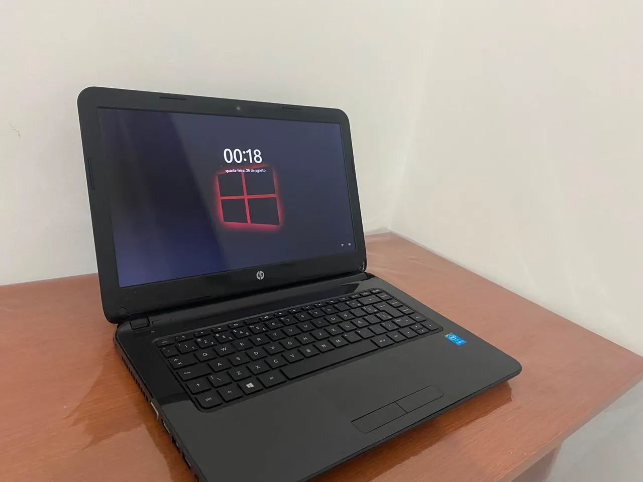 OPORTUNIDADE! NOTEBOOK HP 240 G3 - I3 / 8GB RAM / SSD - PERFEITO ESTADO