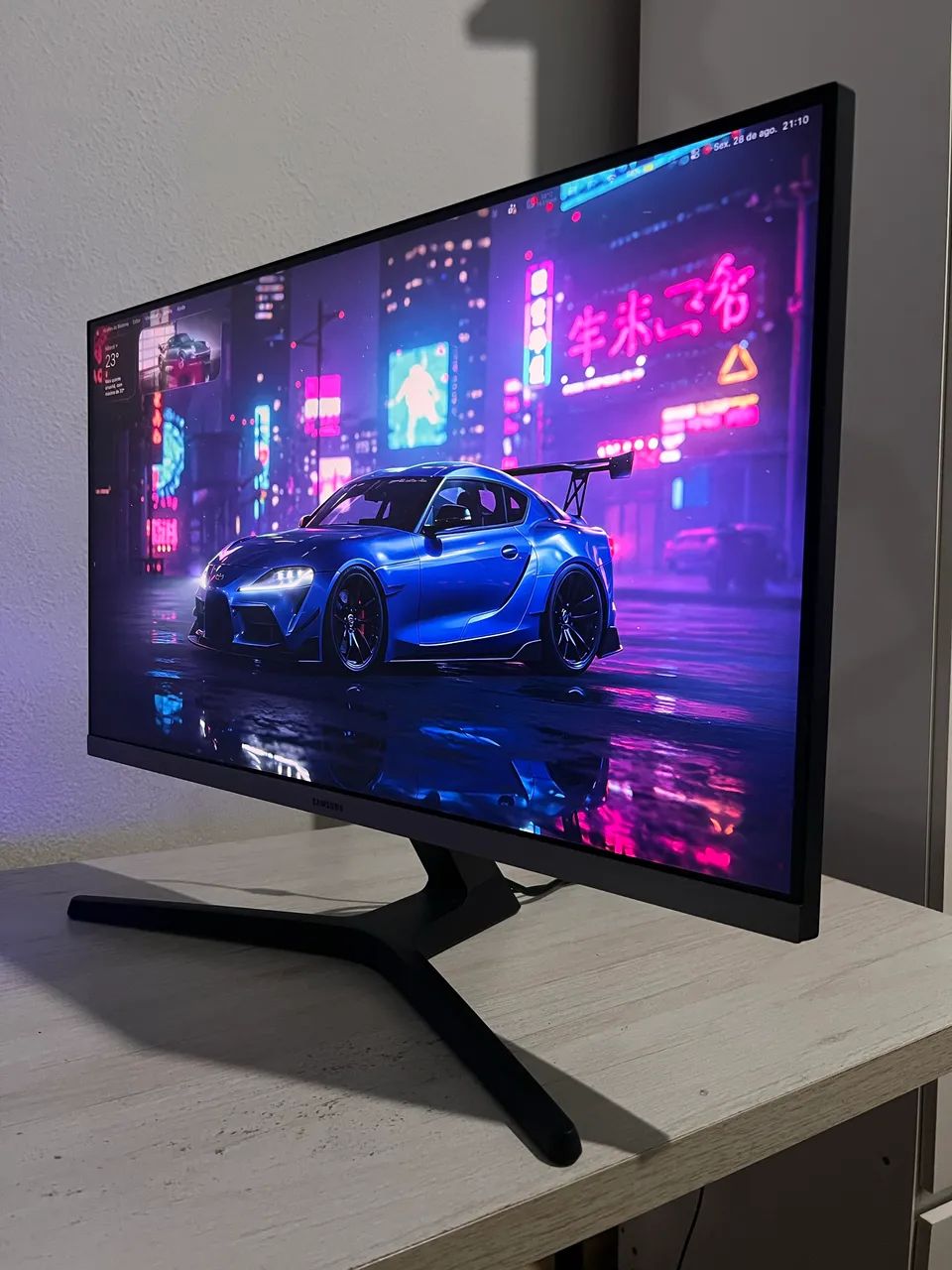 Monitor Samsung 28? 4K UR550