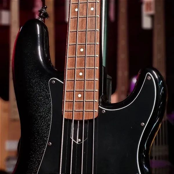 Baixo Precision Bass Studebacker Cruiser - Captação Perfect Tone - Foto 2