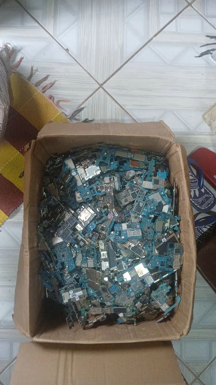 Sucatas de celular  - Foto 3