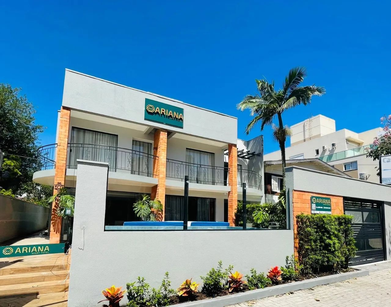 APART-HOTEL EM CANASVIEIRAS A VENDA.