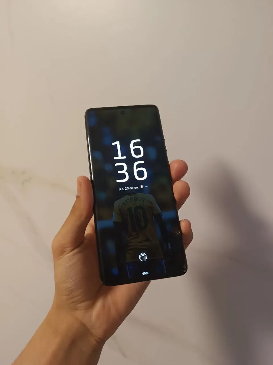 Motorola Edge 40 Neo - Foto 2