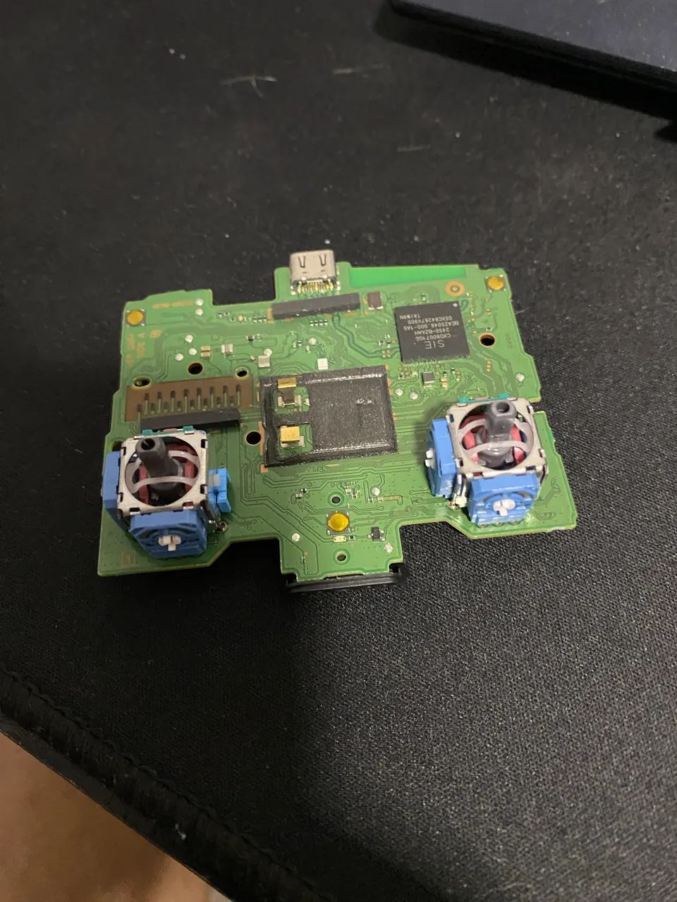 Analógico ps5 original soldado na placa 