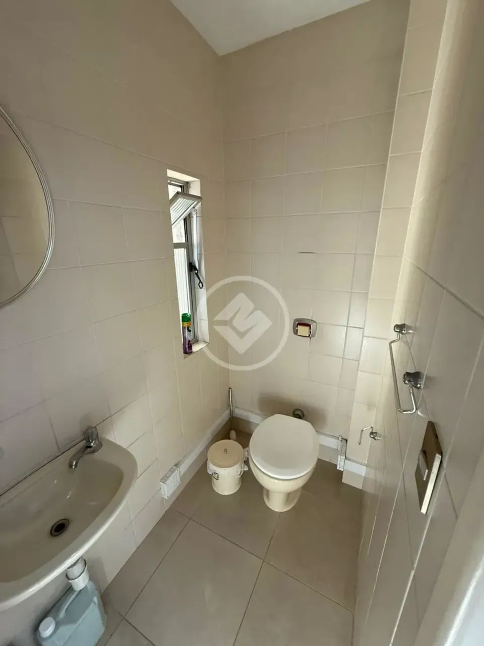 SALA COMERCIAL EM UMA EXCELENTE LOCALIZAÇÃO - Foto 3