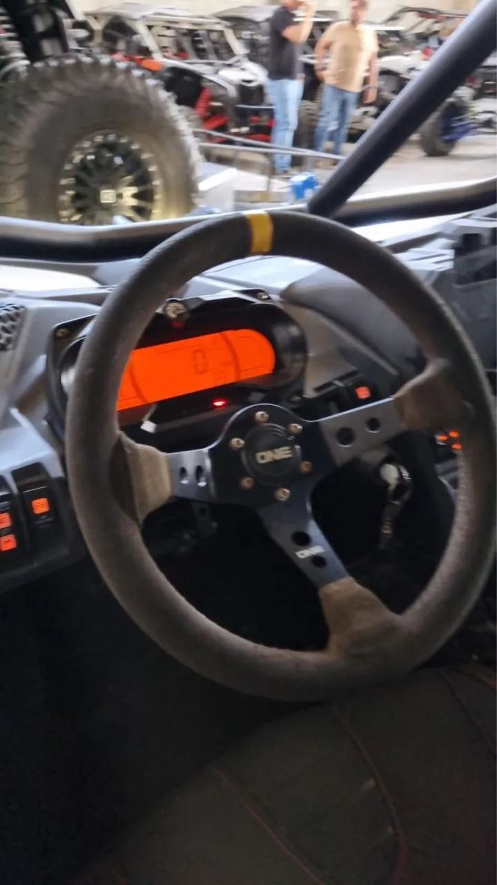 UTV Can am x3 XRC - Foto 3