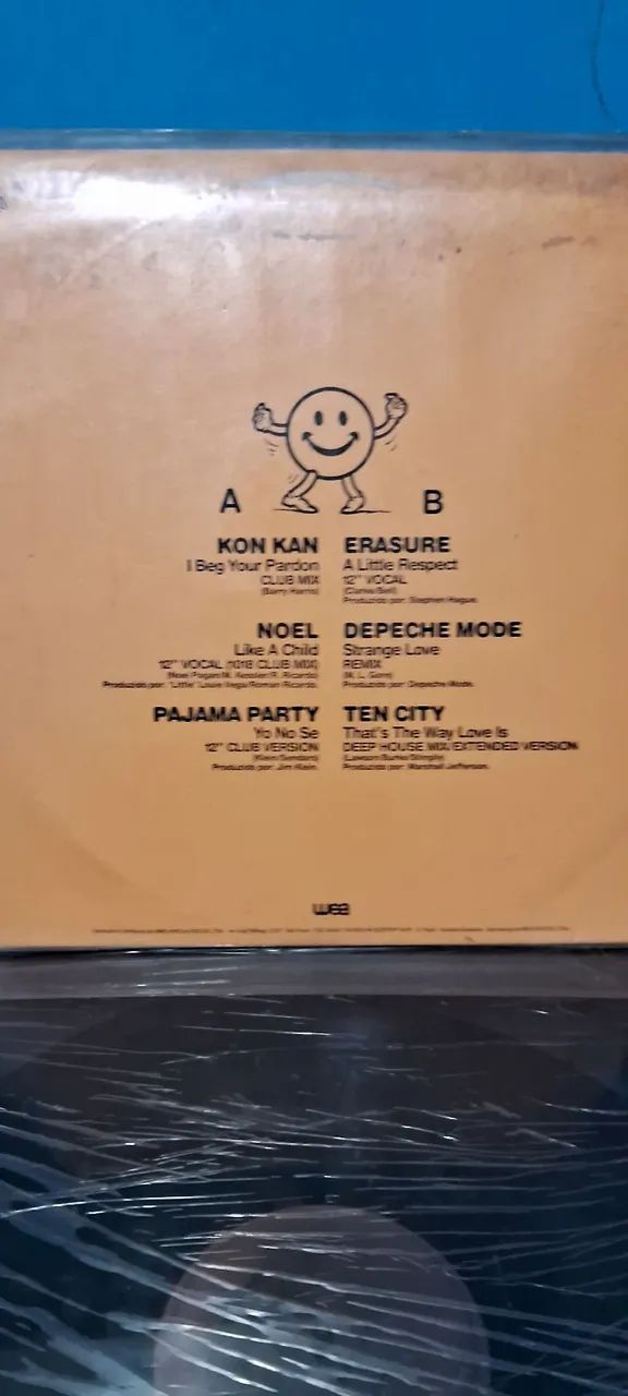 Lote 2 álbuns de vinil-House e Dance. - Foto 4