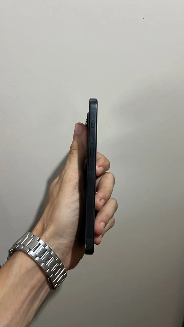 iPhone 15 Pro Max - Foto 4