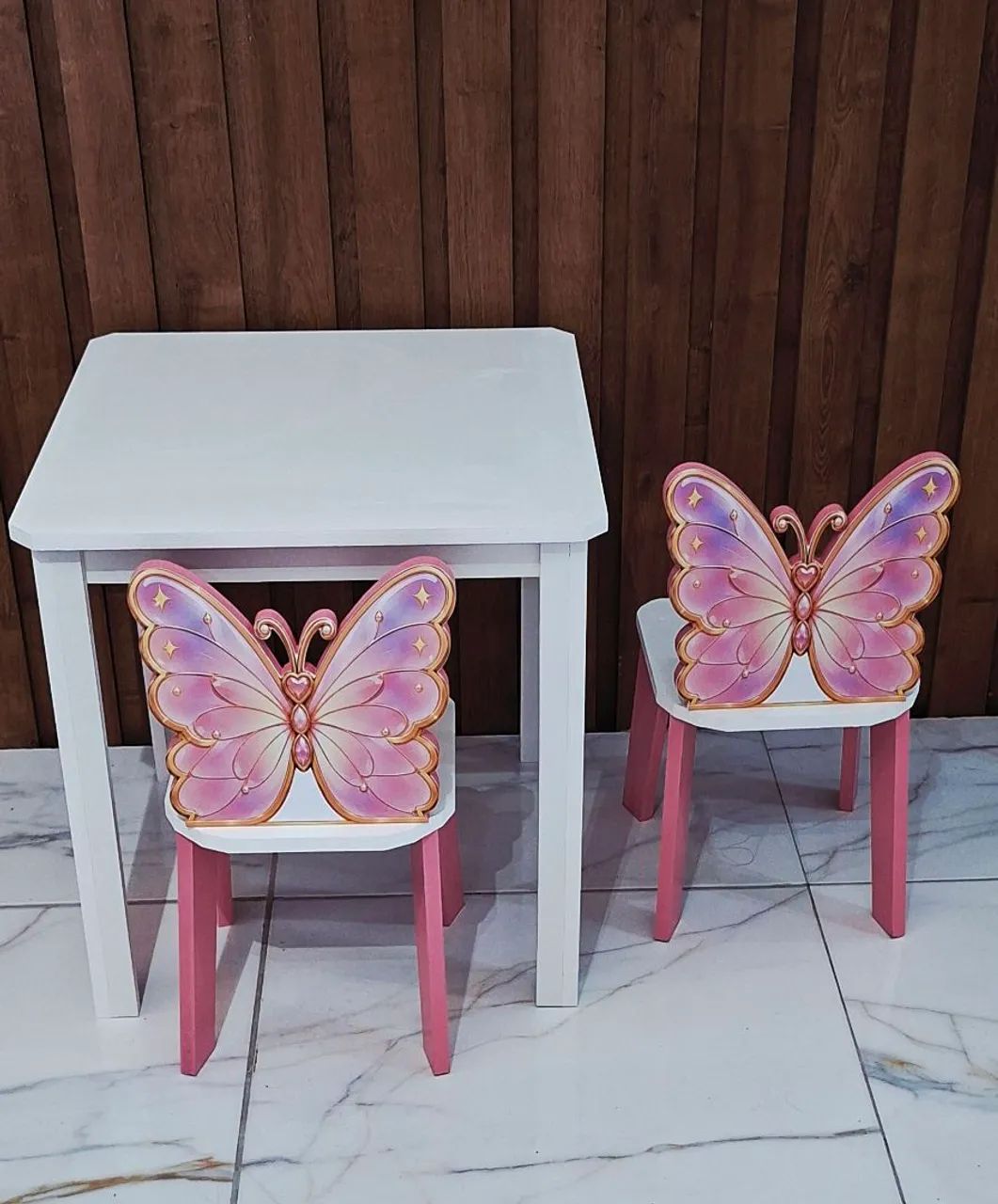Mesa e cadeira infantil 