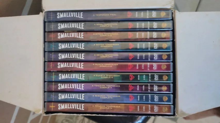 Box Smallville - Série completa - Foto 5