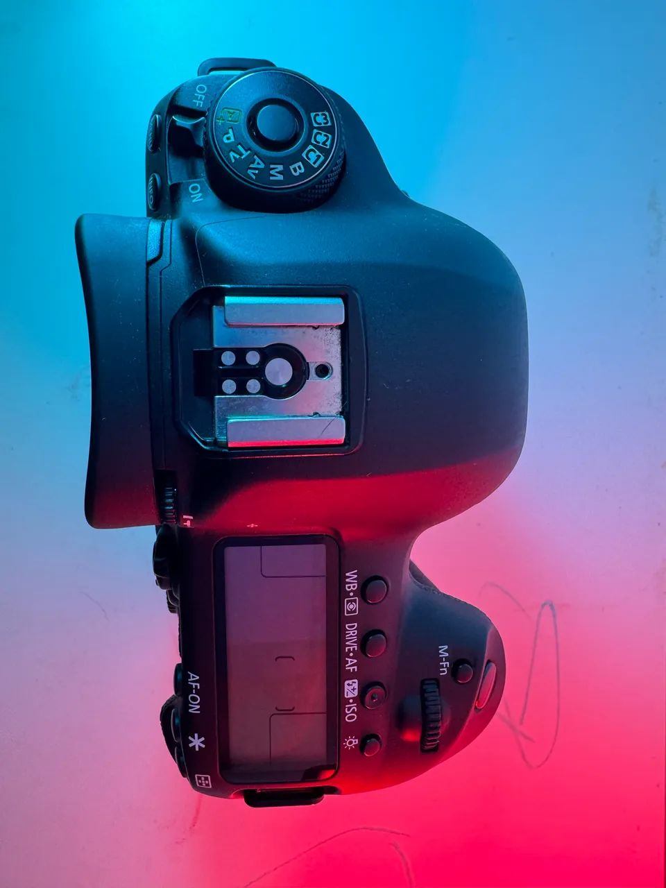 Câmera Canon full frame 5D mark IV - Foto 4