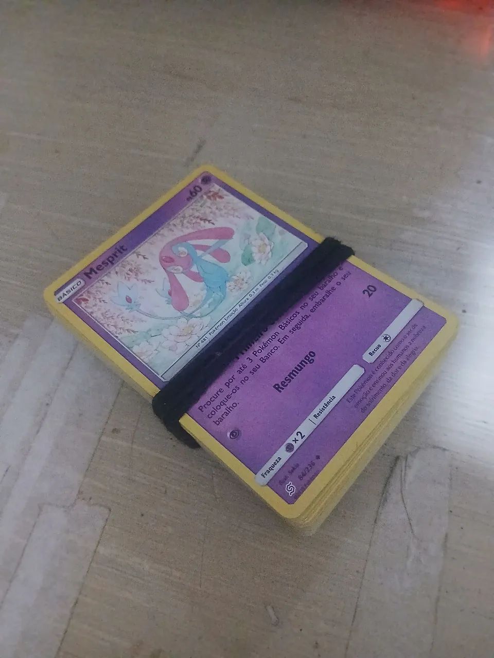 Pila de 80 cartas pokémon 