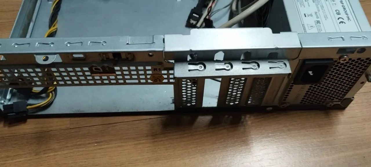 Gabinete Daten com fonte - Foto 4